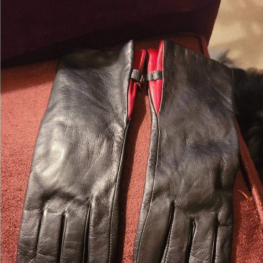 VINTAGE BLACK LEATHER GLOVES - Picture 6 of 6